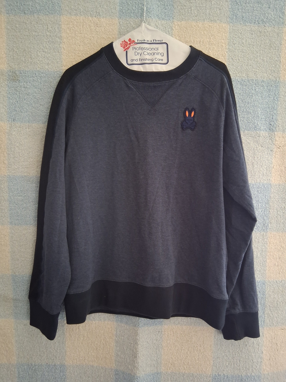 Psycho Bunny Men's Navy and Black Crewneck Sweatshirt Sz Small Pre Loved